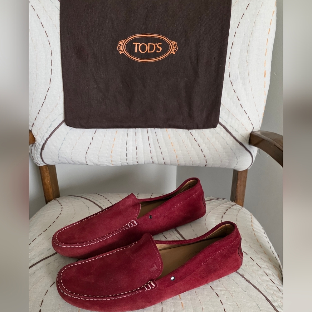 Tod's Men's Gommino Burgundy Red Suede Loafers